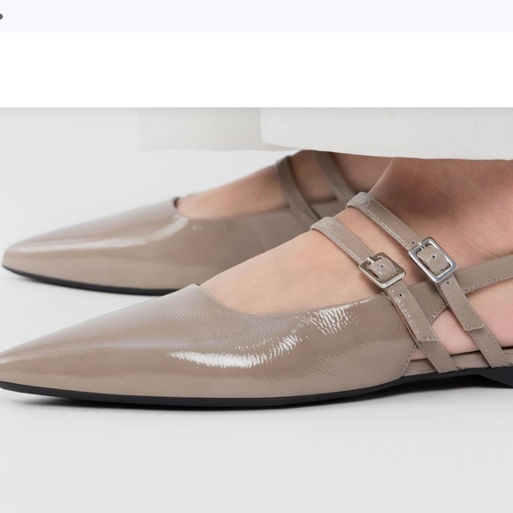 Vagabond Shoes - Vagabond Shoemakers Hermine Ballet Flats  US women's size 6.5 or 7